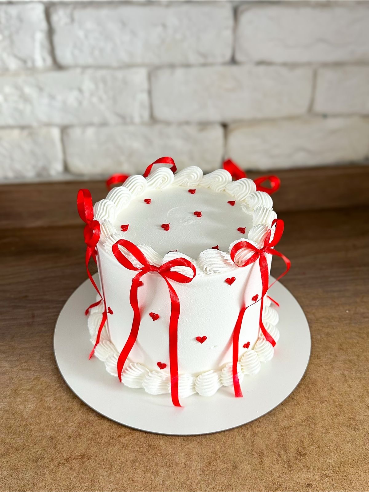 4-inches-bento-with-red-ribbons