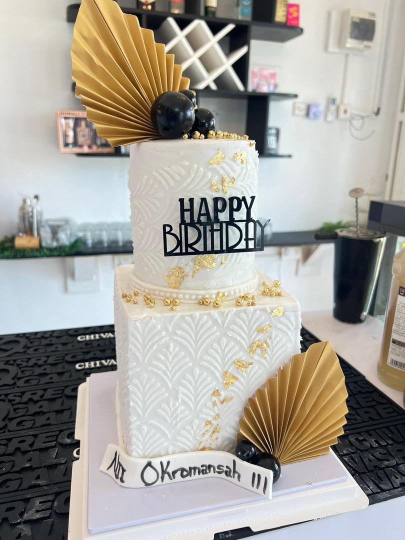 Two Tier Cake - Image 2